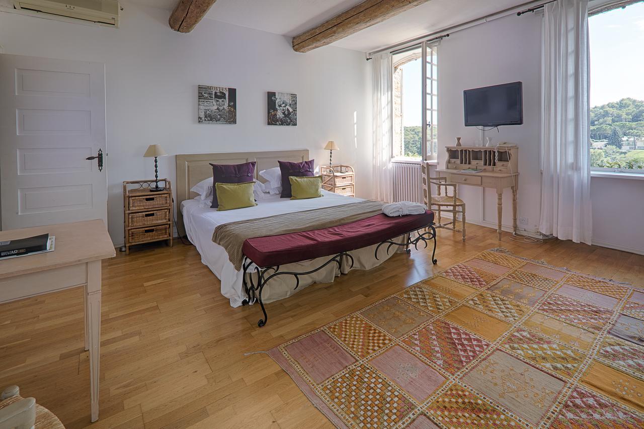 Le Manoir De L'Etang Hotel Mougins Kültér fotó